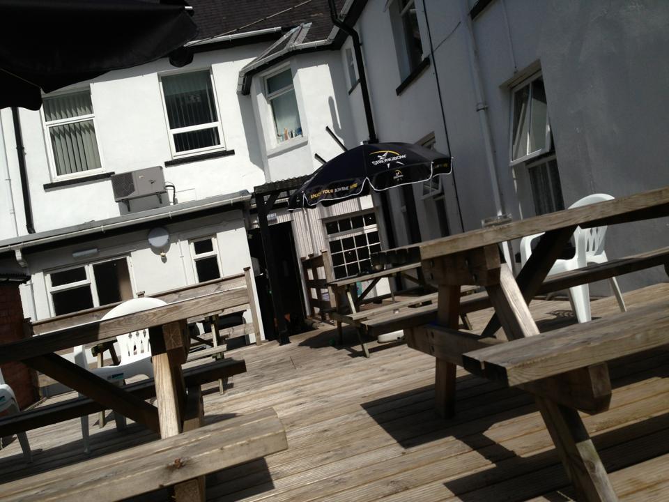 مبيت وإفطار Tredegar Coach & Horses المظهر الخارجي الصورة